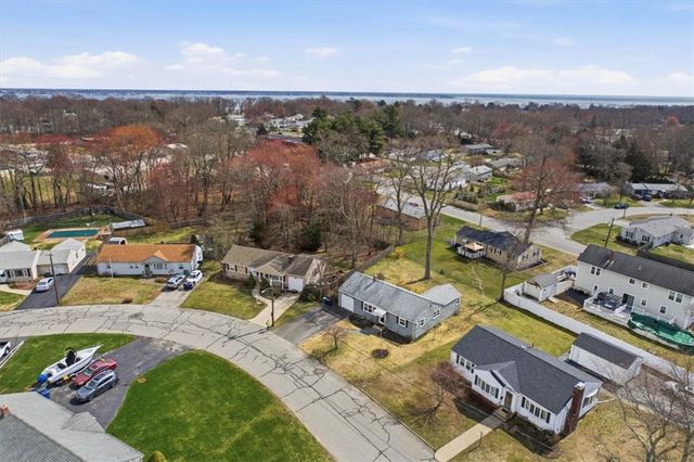 28 Glenbrook Road, Warwick, RI 02889