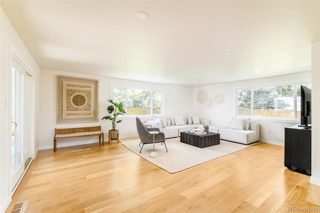 3901 S Cherry Street, Cherry Hills Village, CO 80113