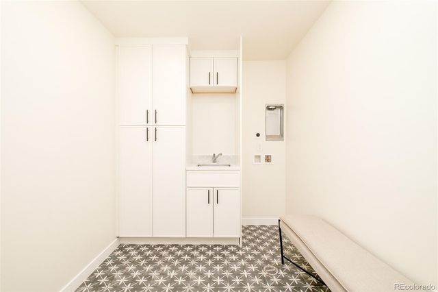 3901 S Cherry Street, Cherry Hills Village, CO 80113