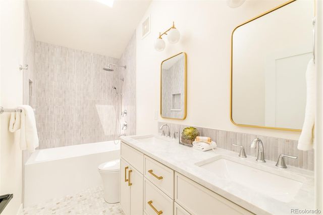 3901 S Cherry Street, Cherry Hills Village, CO 80113