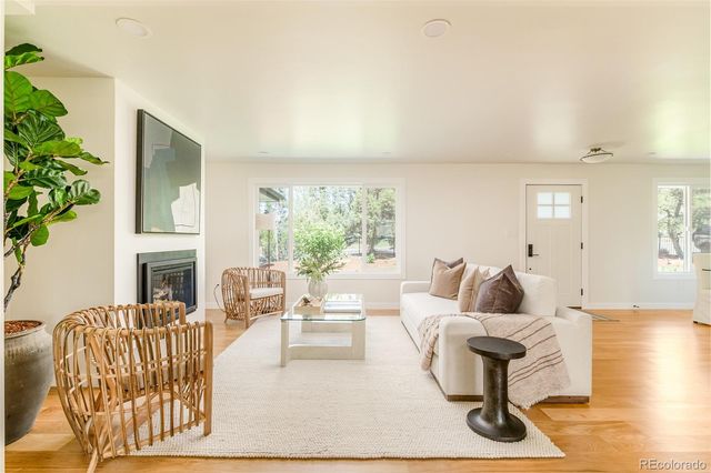3901 S Cherry Street, Cherry Hills Village, CO 80113