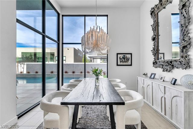 10824 Agate Cliffs Avenue, Las Vegas, NV 89135