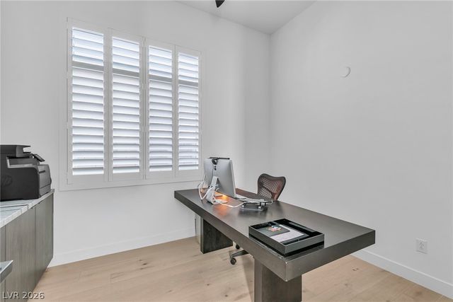 10824 Agate Cliffs Avenue, Las Vegas, NV 89135