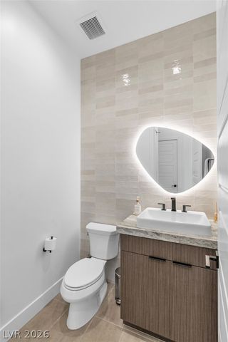 10824 Agate Cliffs Avenue, Las Vegas, NV 89135