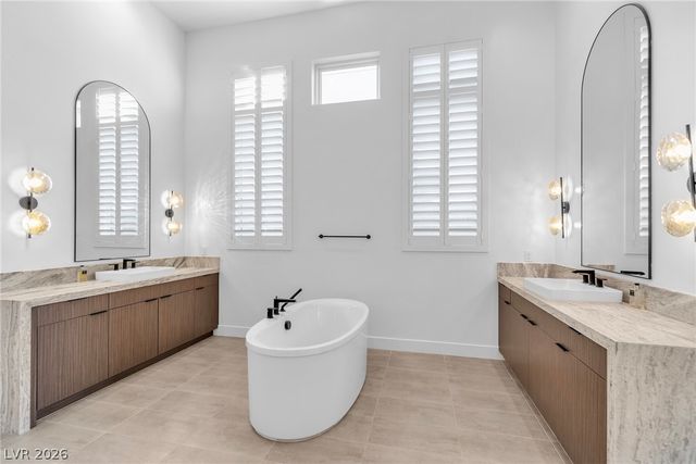 10824 Agate Cliffs Avenue, Las Vegas, NV 89135