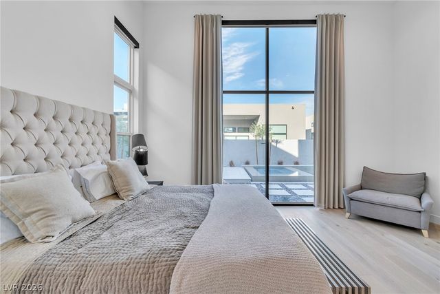 10824 Agate Cliffs Avenue, Las Vegas, NV 89135