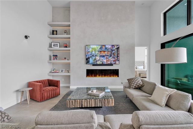 10824 Agate Cliffs Avenue, Las Vegas, NV 89135