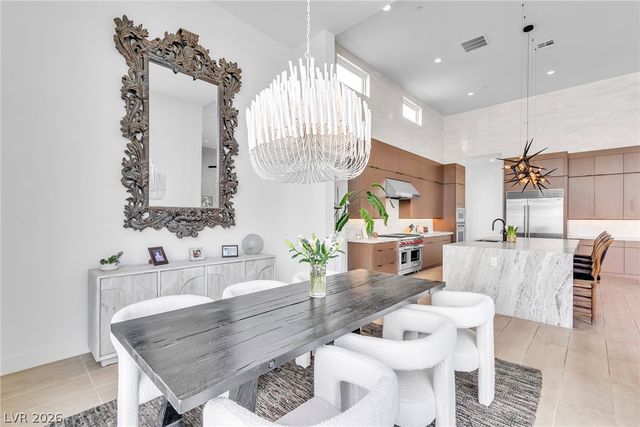 10824 Agate Cliffs Avenue, Las Vegas, NV 89135