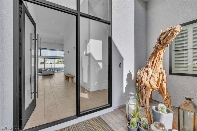 10824 Agate Cliffs Avenue, Las Vegas, NV 89135