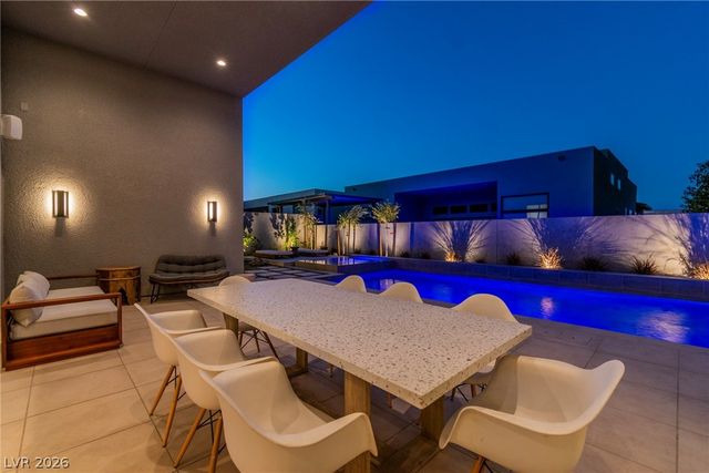 10824 Agate Cliffs Avenue, Las Vegas, NV 89135