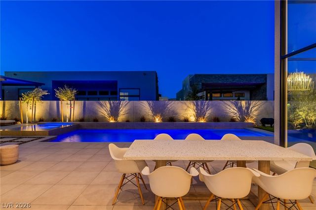 10824 Agate Cliffs Avenue, Las Vegas, NV 89135