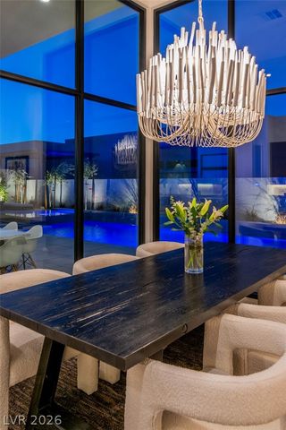 10824 Agate Cliffs Avenue, Las Vegas, NV 89135