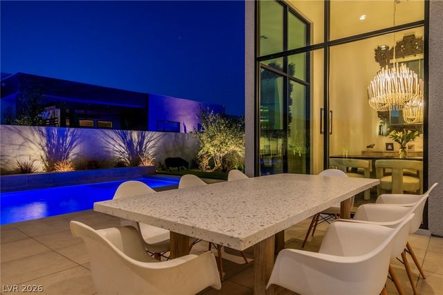 10824 Agate Cliffs Avenue, Las Vegas, NV 89135