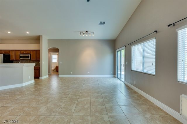 82 Rattlesnake Grass Court, Henderson, NV 89002