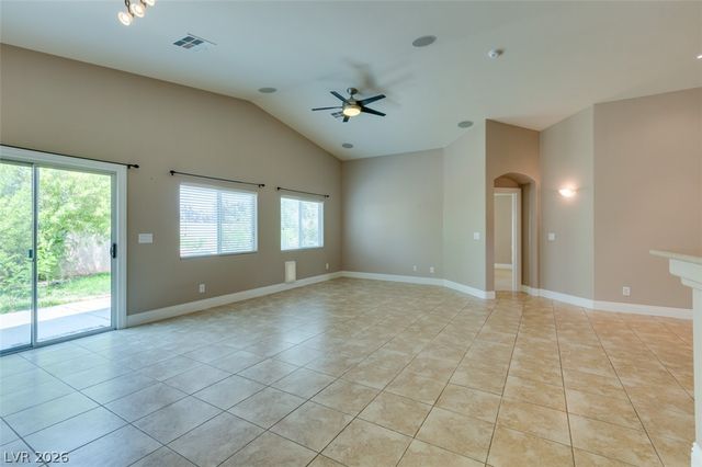 82 Rattlesnake Grass Court, Henderson, NV 89002