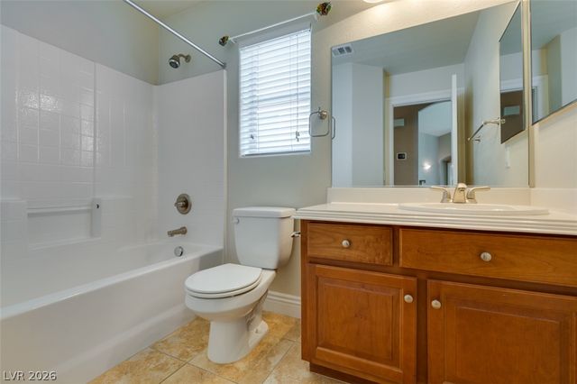 82 Rattlesnake Grass Court, Henderson, NV 89002