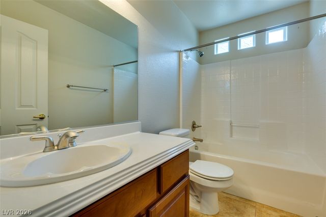 82 Rattlesnake Grass Court, Henderson, NV 89002