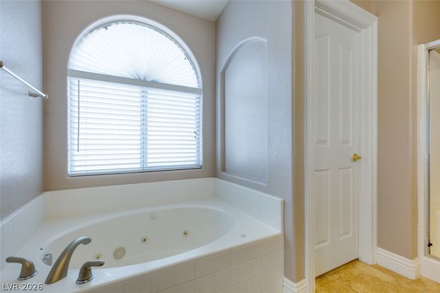 82 Rattlesnake Grass Court, Henderson, NV 89002
