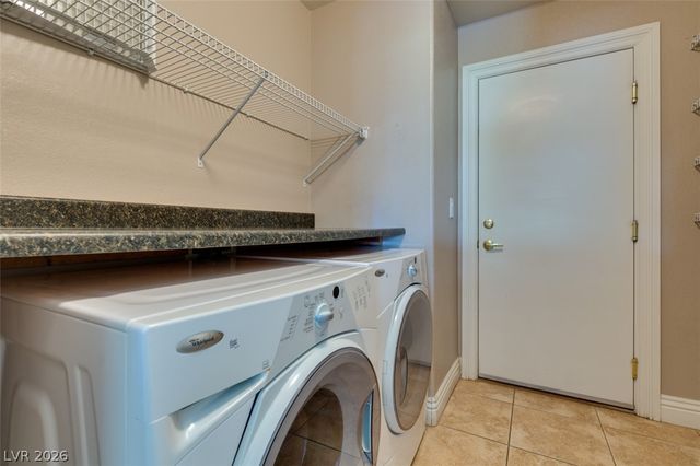 82 Rattlesnake Grass Court, Henderson, NV 89002