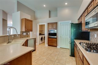 82 Rattlesnake Grass Court, Henderson, NV 89002