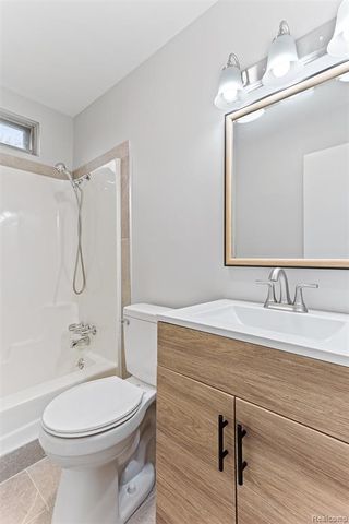 3579 Ash Street, Inkster, MI 48141