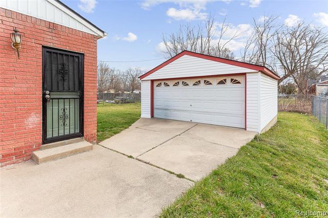 3579 Ash Street, Inkster, MI 48141