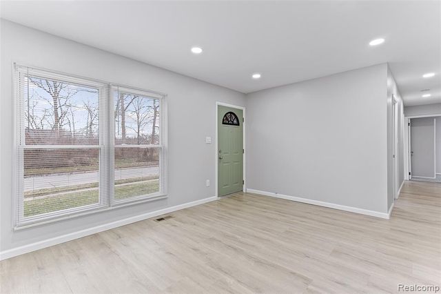 3579 Ash Street, Inkster, MI 48141