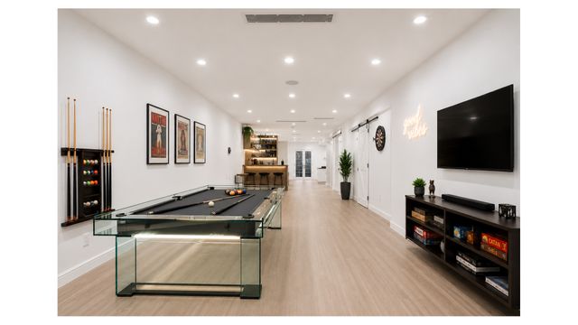 972A ST JOHNS Place, New York City, NY 11213