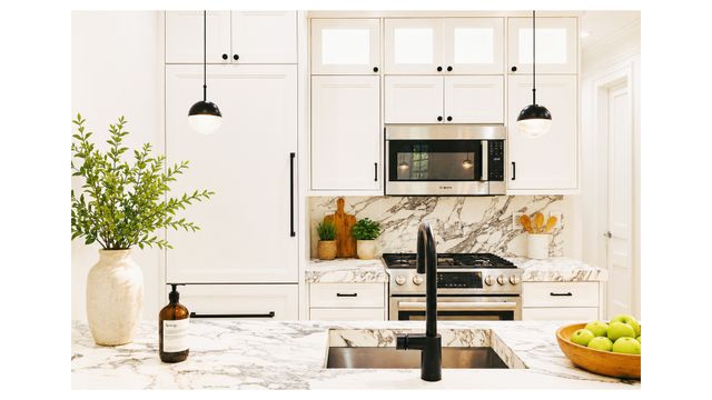 972A ST JOHNS Place, New York City, NY 11213