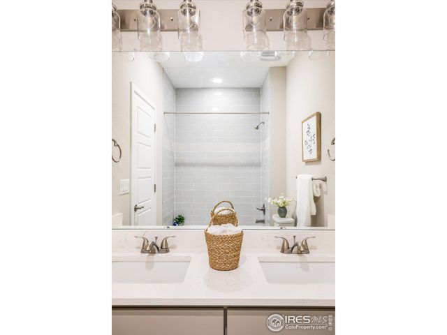 627 Discovery Pkwy, Superior, CO 80027