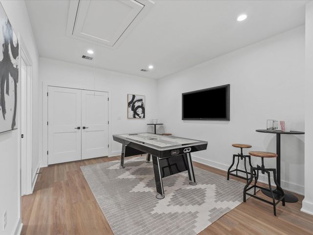 2590 W Tidwell Road, Houston, TX 77091