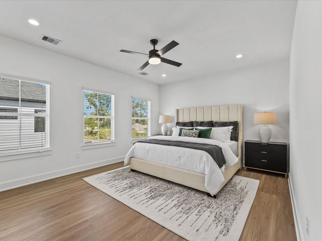 2590 W Tidwell Road, Houston, TX 77091