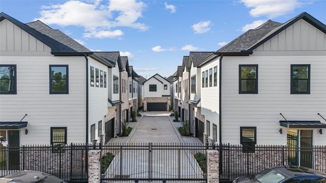 2590 W Tidwell Road, Houston, TX 77091