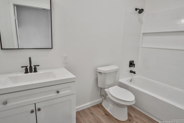 1712 22nd, Hondo, TX 78861