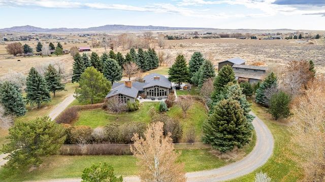 60 Frost Ln, Cody, WY 82414