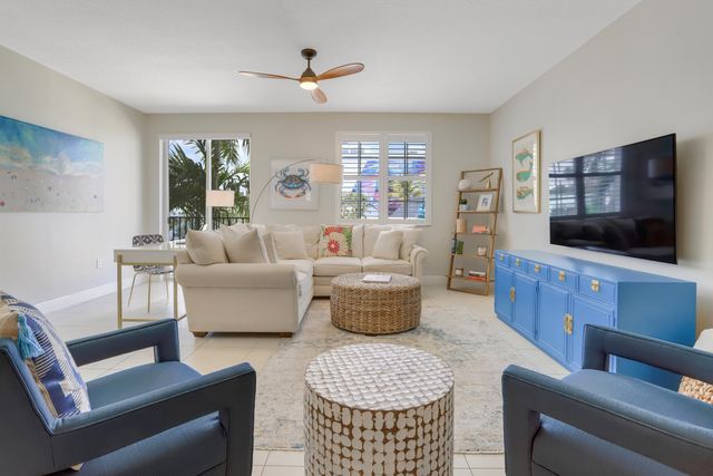 260 NE 3rd Street 4-D, Delray Beach, FL 33444