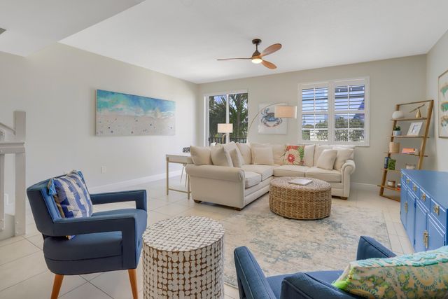 260 NE 3rd Street 4-D, Delray Beach, FL 33444