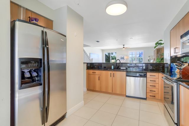 260 NE 3rd Street 4-D, Delray Beach, FL 33444