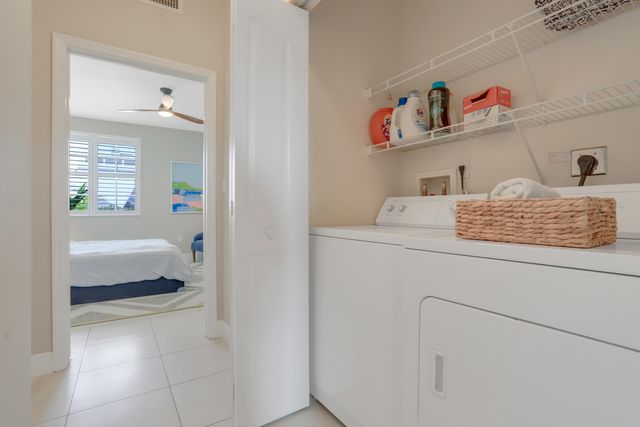260 NE 3rd Street 4-D, Delray Beach, FL 33444