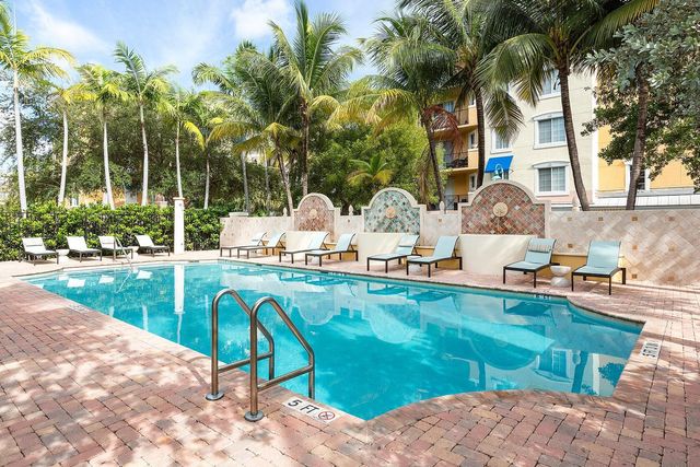 260 NE 3rd Street 4-D, Delray Beach, FL 33444