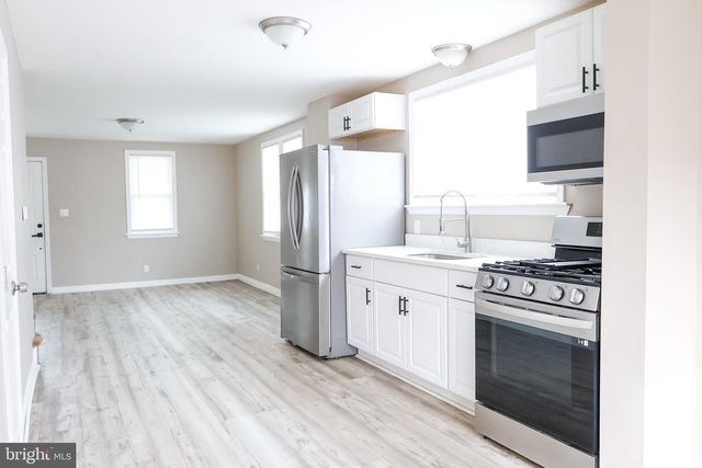 25 MAVISTA, Baltimore, MD 21222