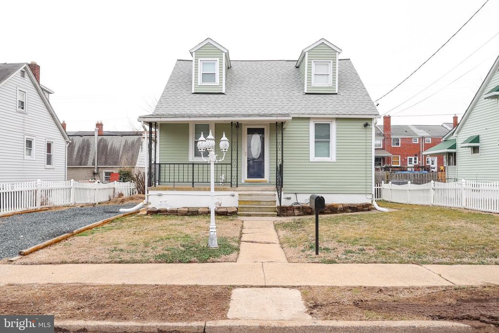 25 MAVISTA, Baltimore, MD 21222