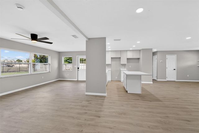 6224 7TH AVENUE DRIVE W, Bradenton, FL 34209