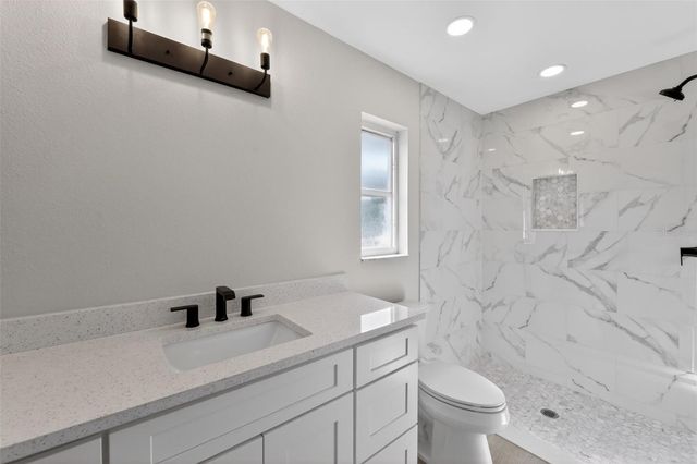 6224 7TH AVENUE DRIVE W, Bradenton, FL 34209