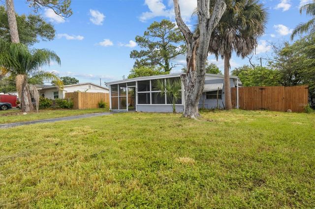 6723 78TH AVENUE N, Pinellas Park, FL 33781