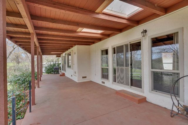 12076 Prairie Creek Ln, Marysville, CA 95901