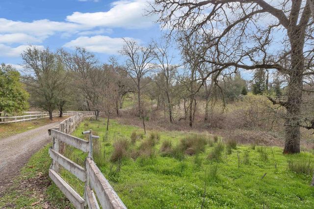 12076 Prairie Creek Ln, Marysville, CA 95901
