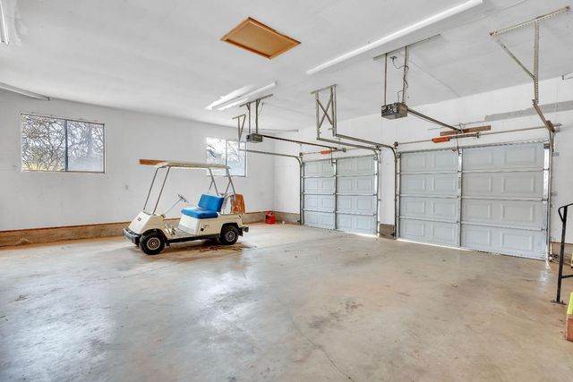 12076 Prairie Creek Ln, Marysville, CA 95901