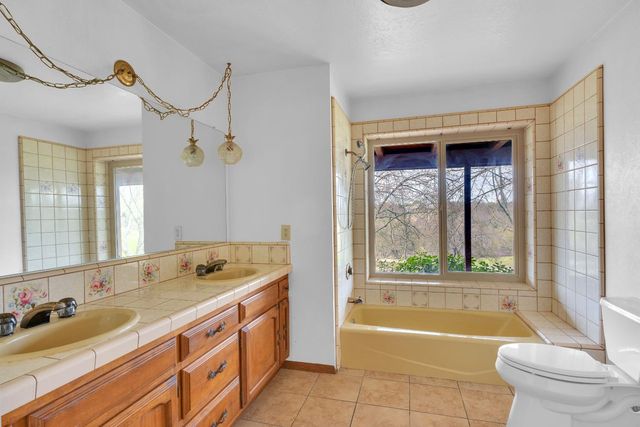 12076 Prairie Creek Ln, Marysville, CA 95901