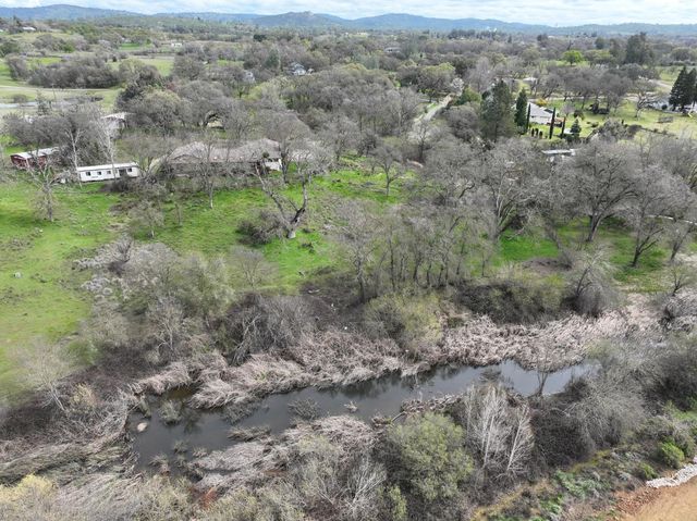 12076 Prairie Creek Ln, Marysville, CA 95901